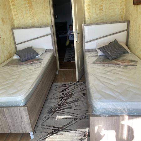 Apartmani Miljana บาร์ ภายนอก รูปภาพ