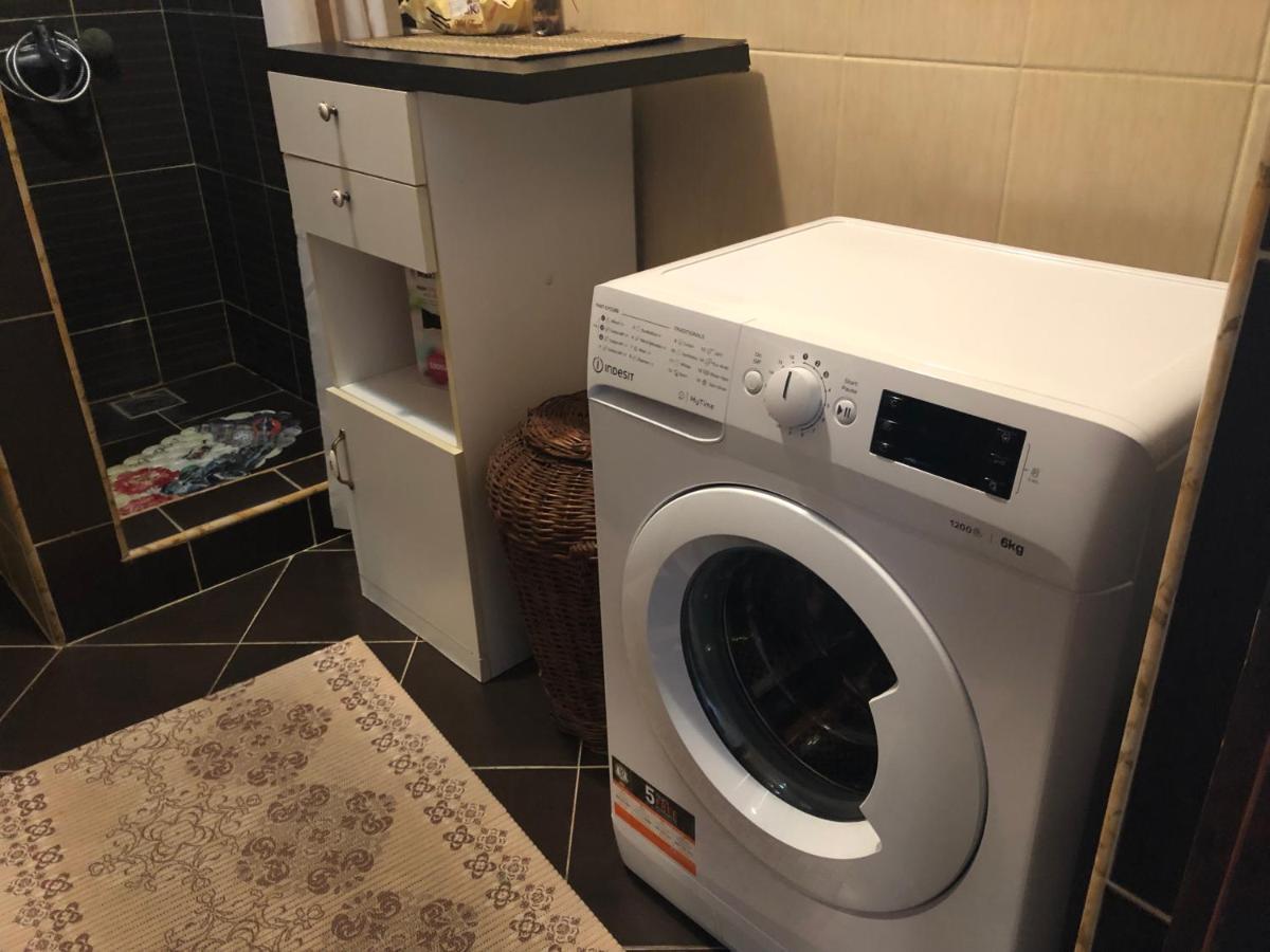 Apartmani Miljana บาร์ ภายนอก รูปภาพ