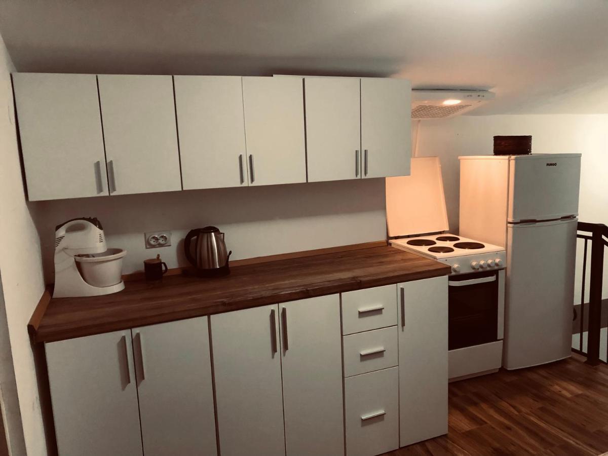 Apartmani Miljana บาร์ ภายนอก รูปภาพ